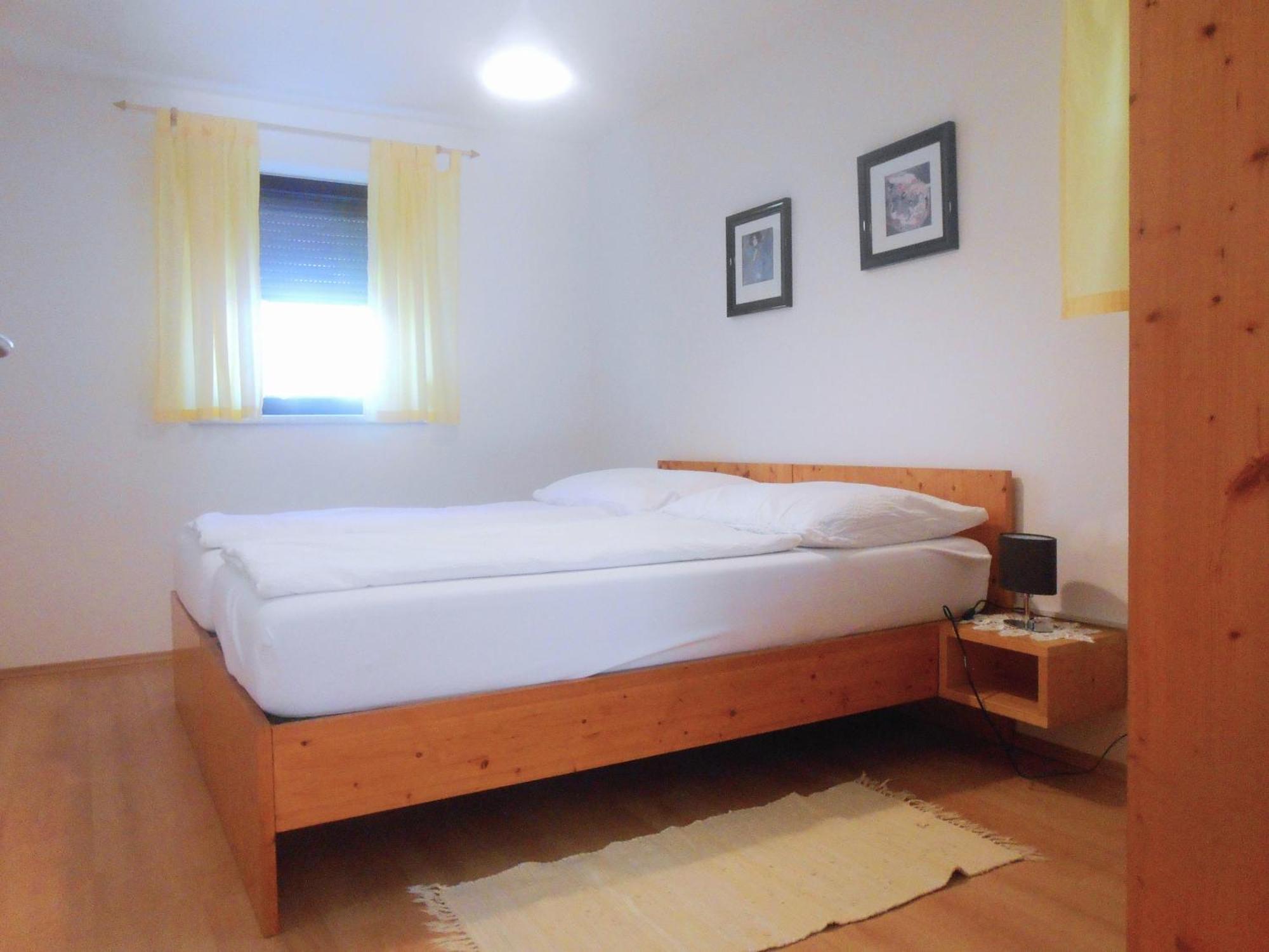Ferienwohnungen Karin Am Seggauberg Leibnitz Kamer foto