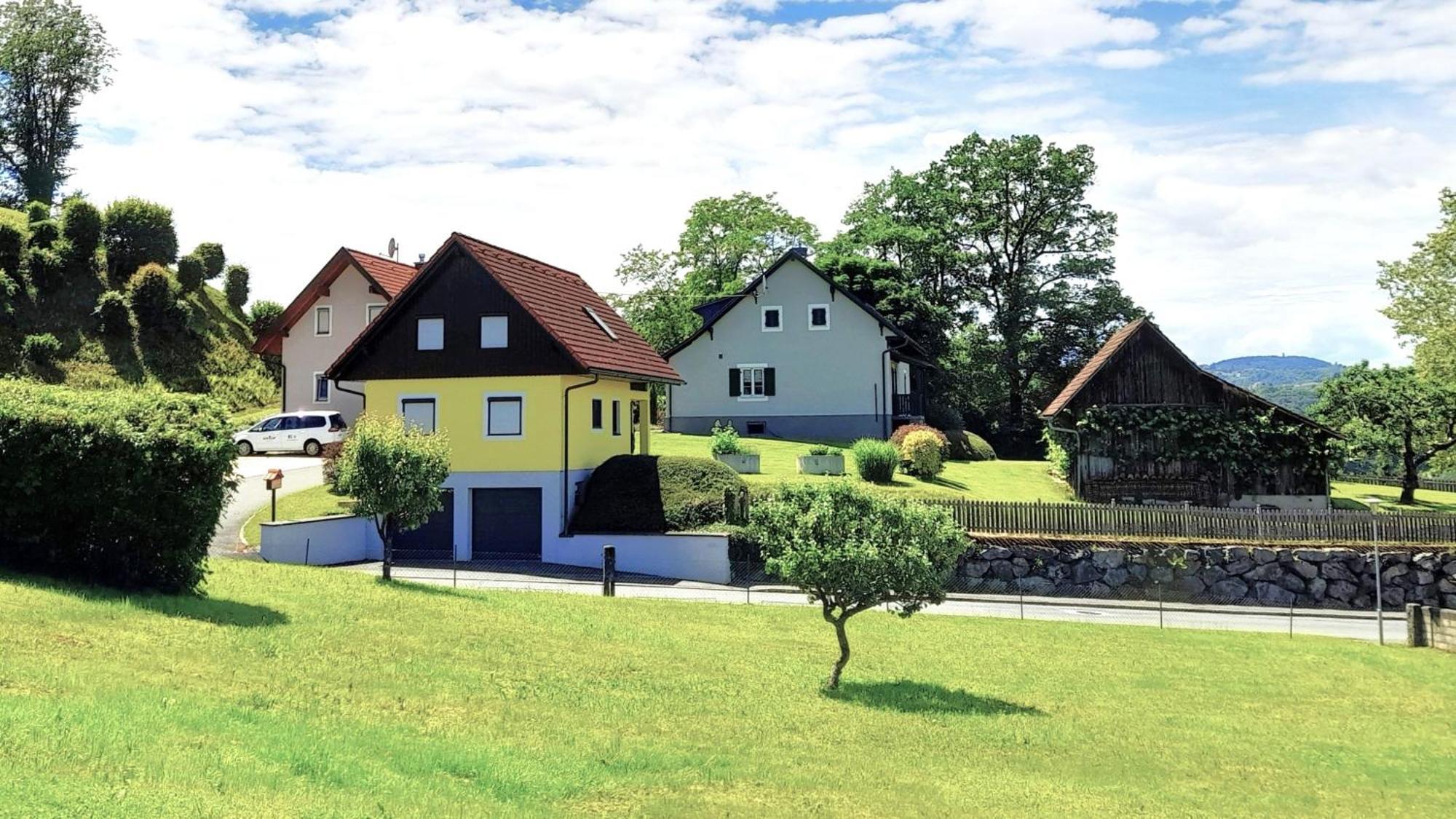 Ferienwohnungen Karin Am Seggauberg Leibnitz Buitenkant foto