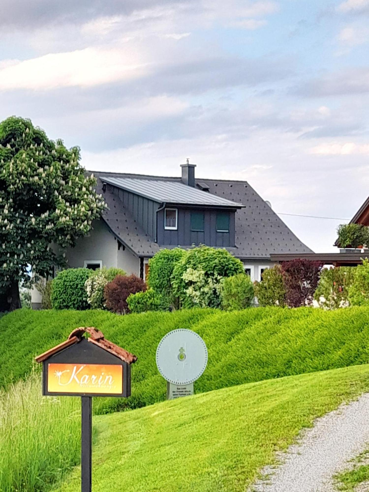 Ferienwohnungen Karin Am Seggauberg Leibnitz Buitenkant foto